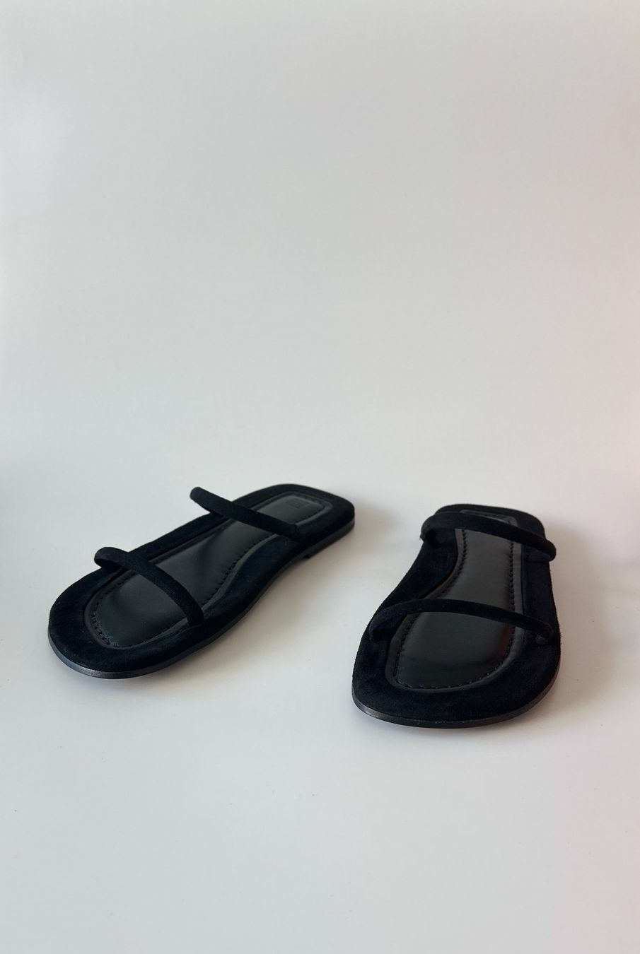 Totême Scarpe da donna: New sandals Toteme – Nuovo e nell'imballaggio originale da Lugano venduto da juledo