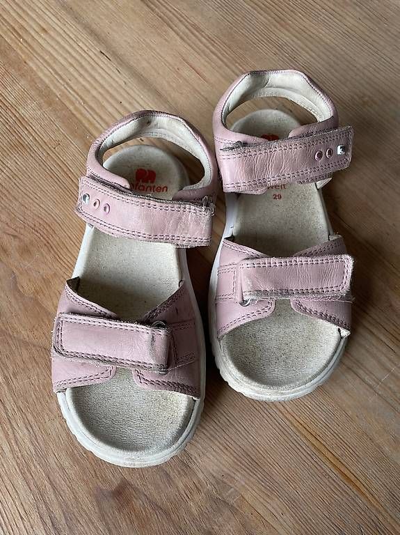 Scarpe per ragazze: Leder Sandale Elefanten Gr. 29 – Usato da Basel venduto da Tulipana_Miao