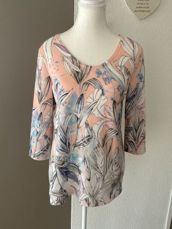 3/4 Arm Shirt lachsfarbig mit Blumenmuster
