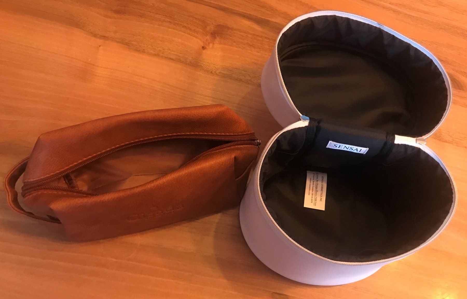 Custodie per cosmetici: Necessaire Taschen – Usato da Altstätten SG venduto da Nik2009 1