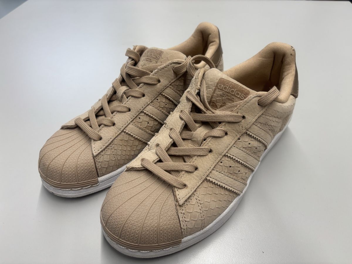 Adidas Scarpe da donna: Adidas Sneaker – Usato da Jonschwil venduto da Lambo5000 7