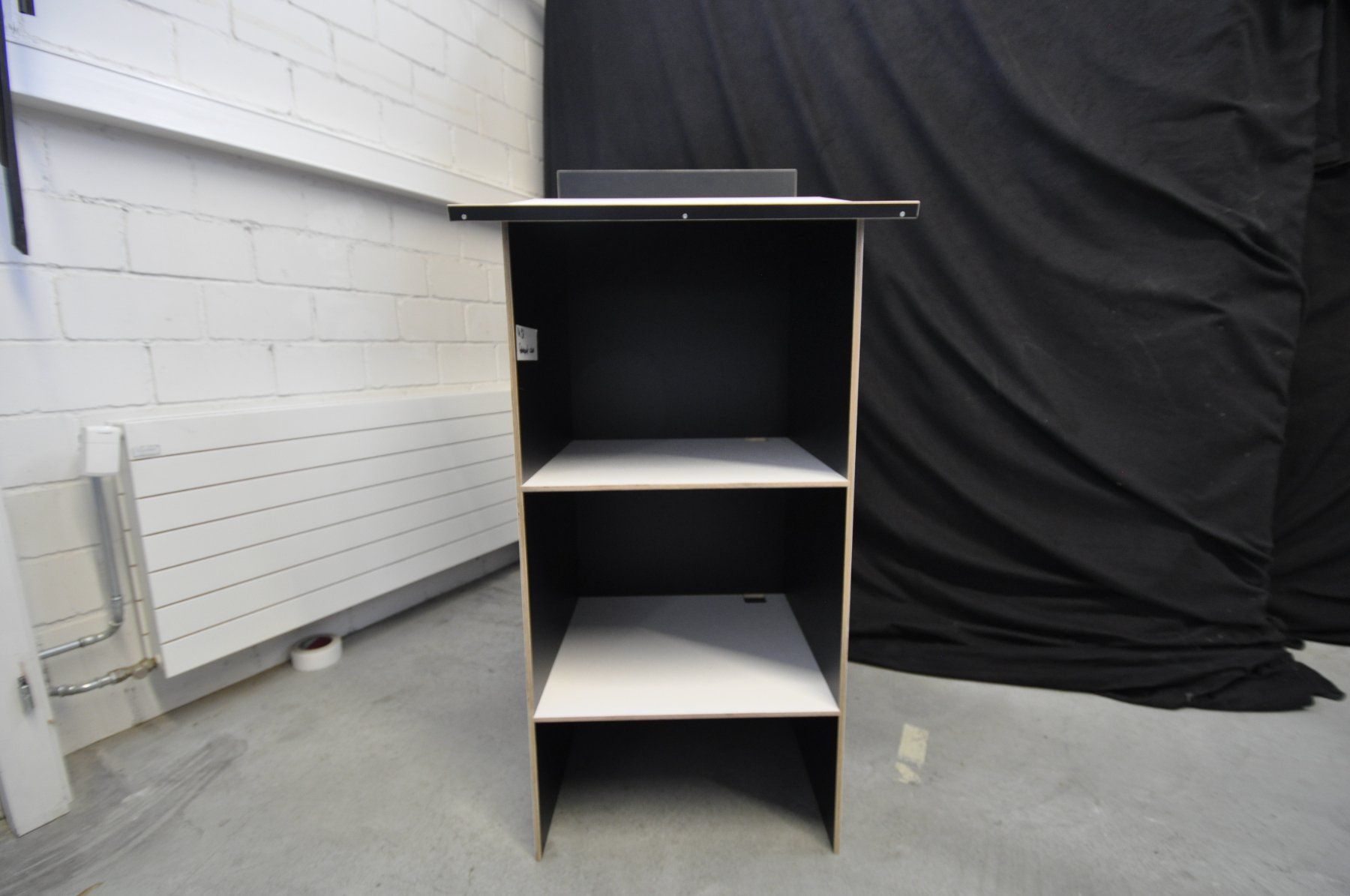 Allestimento di negozi e stand fieristici: Rednerpult aus Caseholz Weiss – Nuovo (secondo la descrizione) da Burgdorf venduto da WHITELIGHT3400 2