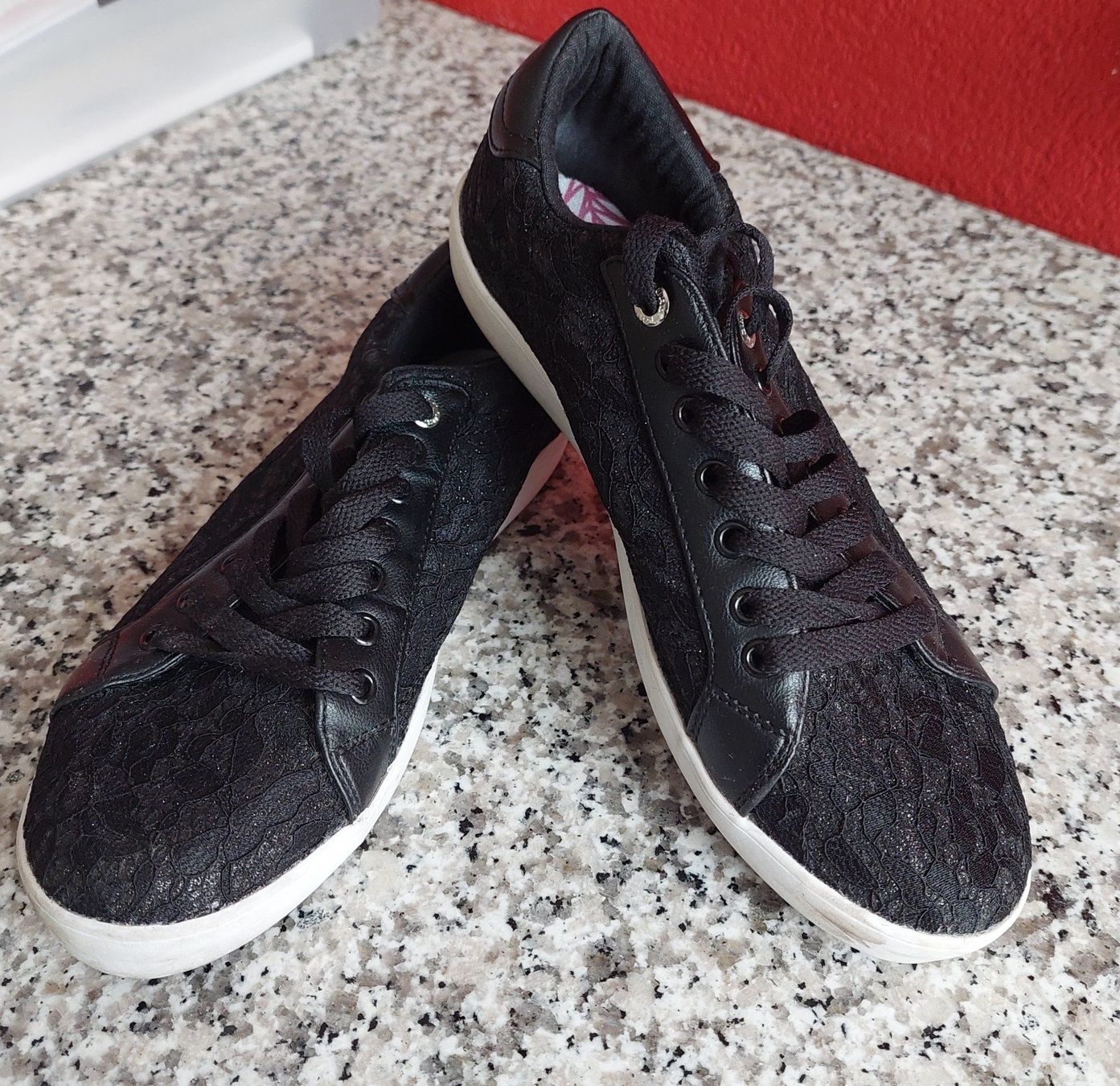 Scarpe da donna: Schuhe mit feinen Strickmuster#38 – Nuovo (secondo la descrizione) da Stettlen venduto da Dolores1987