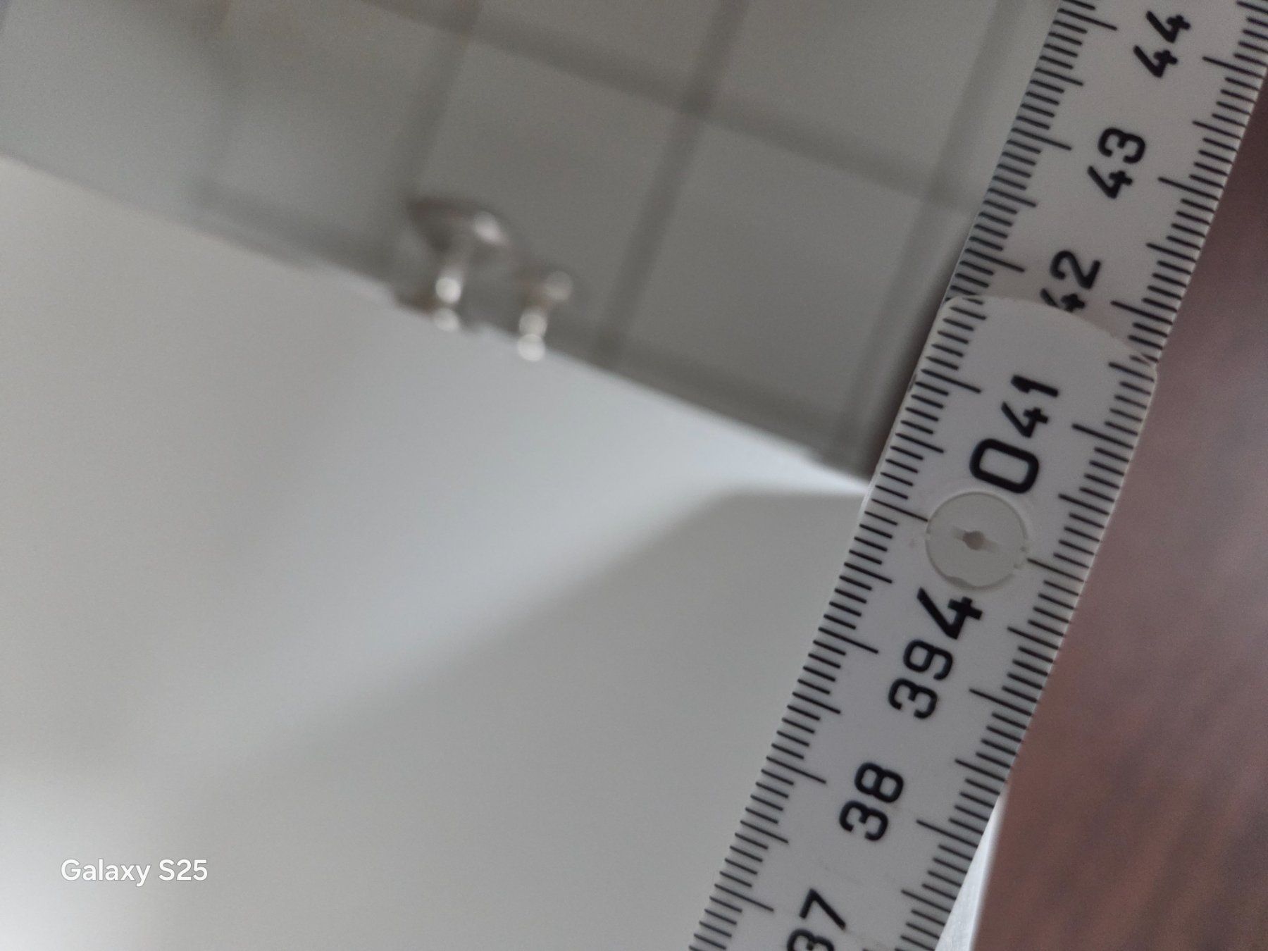 Badezimmermöbel: Badezinmermöbel weiss super slim – Gebraucht aus Luzern von PCP_666 3
