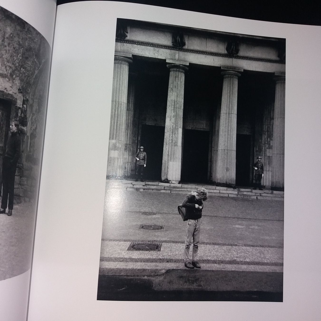 Libri: FOTOKLASSIKER Die Deutschen Rene Burri – Usato da Welschenrohr venduto da Regool 7