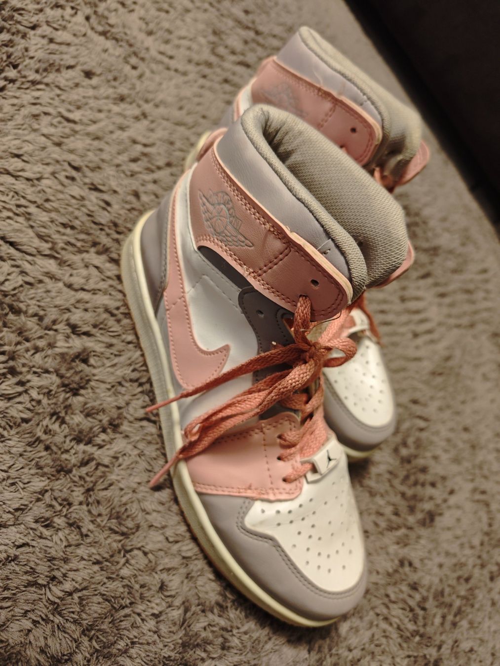 Nike Scarpe per ragazze: Nike Air Jordan Gr. 39 – Usato da Gunzgen venduto da 0Aurin0