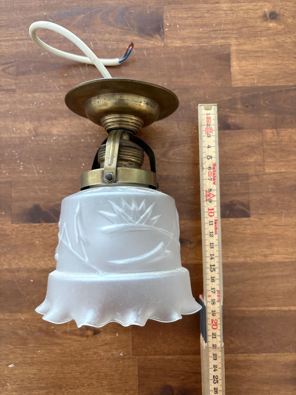 Lampadari & plafoniere: Antike Deckenlampe Messing Glasschirm Jugendstil – Usato da Adligenswil venduto da Terelen