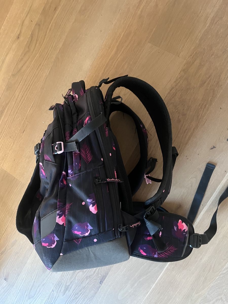 Rucksäcke: SATCH Rucksack Backpack "Mystic Nights" + Pencil Case – Gebraucht aus Bottmingen von petertrybus 4