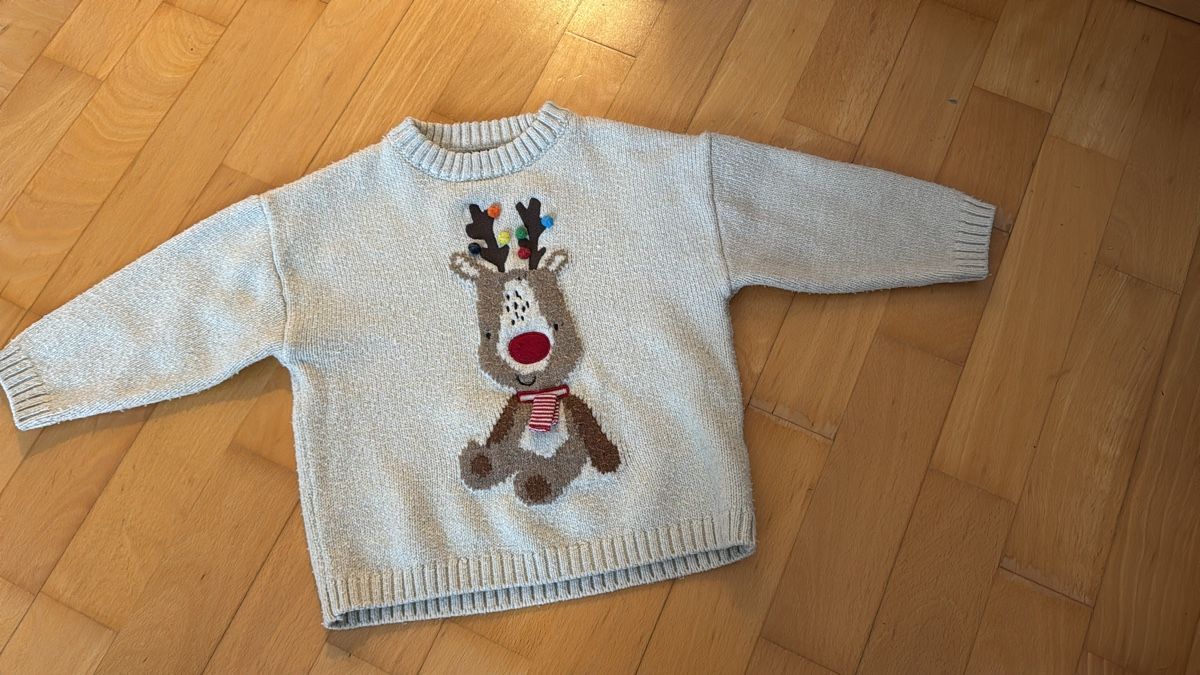 Next Pulls & Sweat-shirts: Weihnachtspulli, Gr. 92 – D'occasion à Flawil par kramer