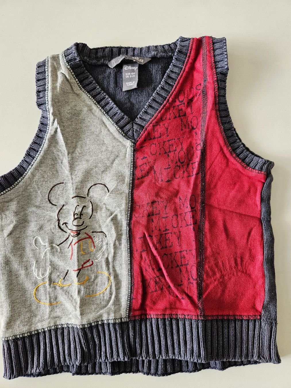 H&M Altro abbigliamento per bambino: Pullunder / Weste / Gilet H&M Gr. 104 – Usato da Unterengstringen venduto da saraman