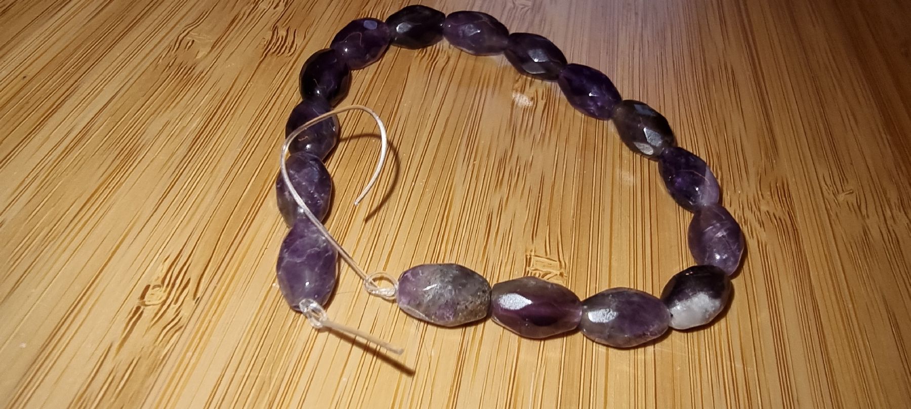 Minerali & Pietre curative: Amethyst Strang 8x12mm. – Nuovo e nell'imballaggio originale da Menziken venduto da Mirager