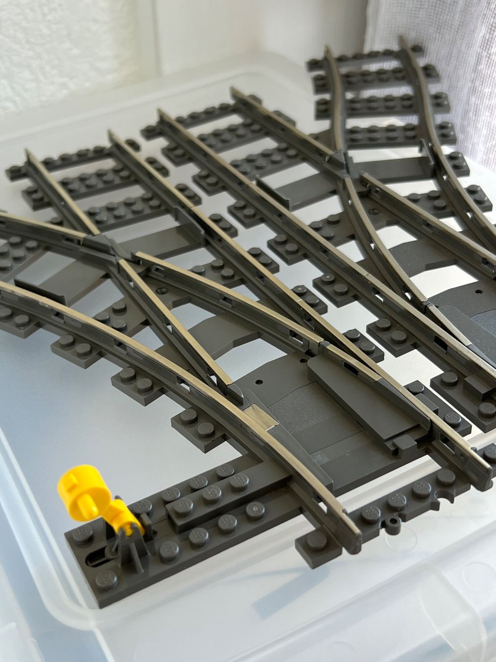 Lego Spielzeuge: LEGO System 9v Weichen Paar R+L – Gebraucht aus Uttigen von sonorsonic 1
