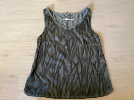 Nile Atelier Top XS 
