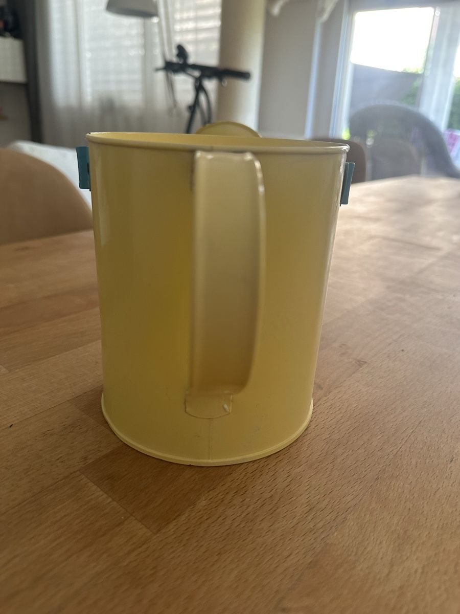 Bewässern & Giessen: Migros Giesskanne – Gebraucht aus Altendorf von Quietwater 3