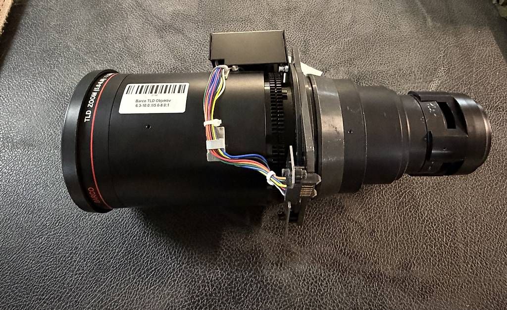 Obiettivi: Barco TLD Zoom Objektiv 5.0-8.0:1 – Usato da Rüti ZH venduto da Philippek 1