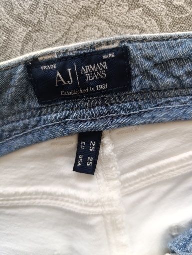 Jeans: Armni Jeans, Gr.25, Neu  – Nuovo (secondo la descrizione) da Hergiswil NW venduto da pol_9dl8 7