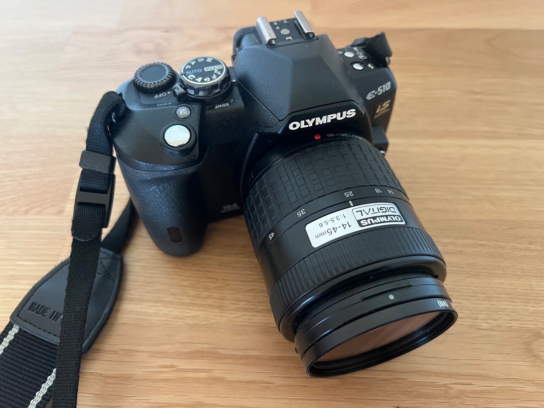 Olympus Fotocamera: Olympus E-510 und E-500 Set mit 2 digital Reflex – Difettoso da Zürich venduto da Gianni 9