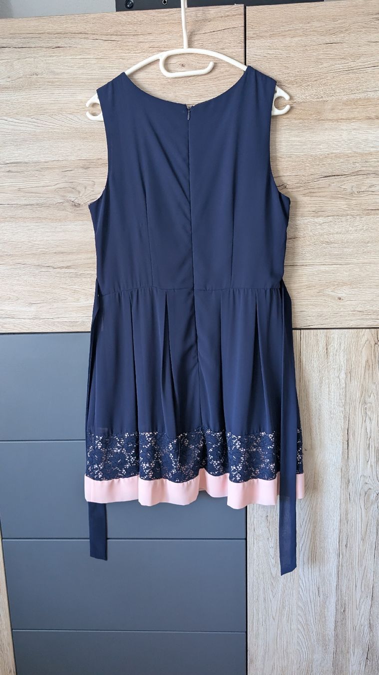 Kleider: Cocktailkleid zum Schnüren – Gebraucht aus Bremgarten AG von Tabea1108 1