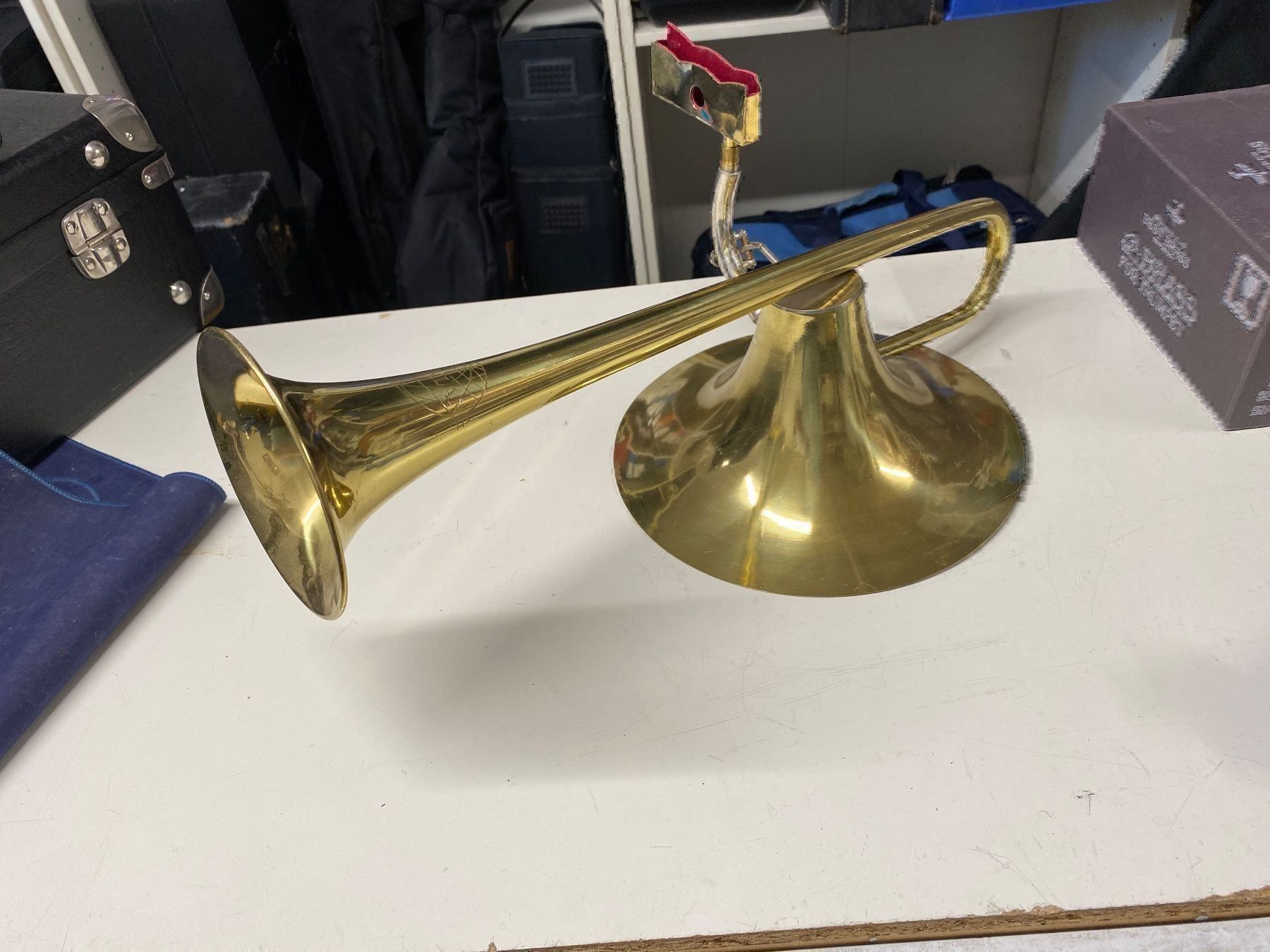 Strumenti musicali: I phon verstärker – Usato da Burgdorf venduto da kla_r5tf