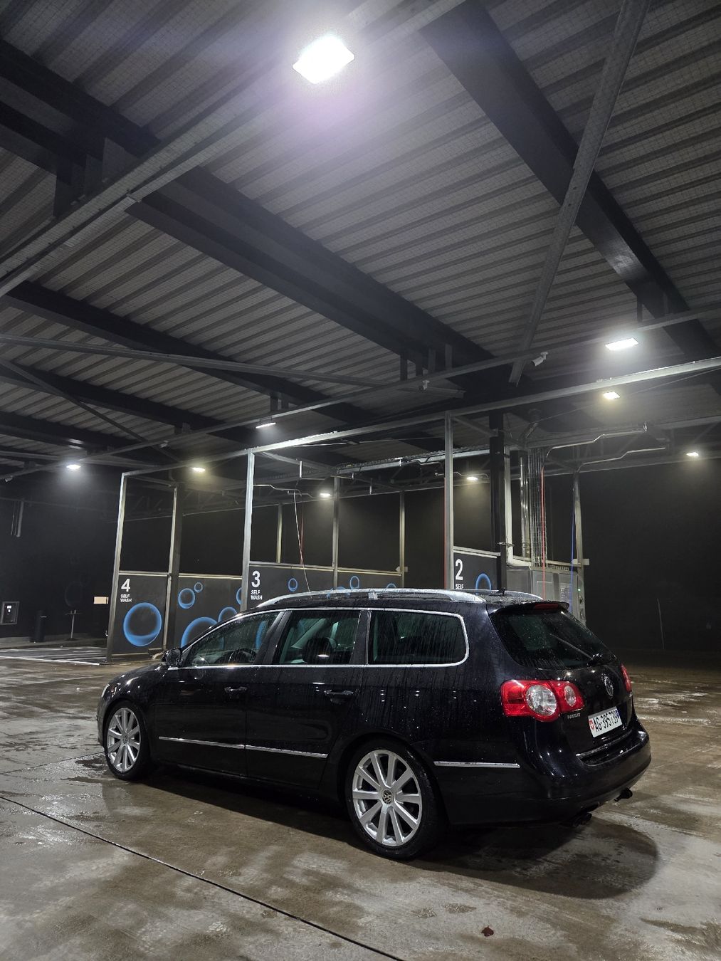 VW Automobili: VW Passat 2.0 TDI – Usato da Rümikon AG venduto da Leontin36 2