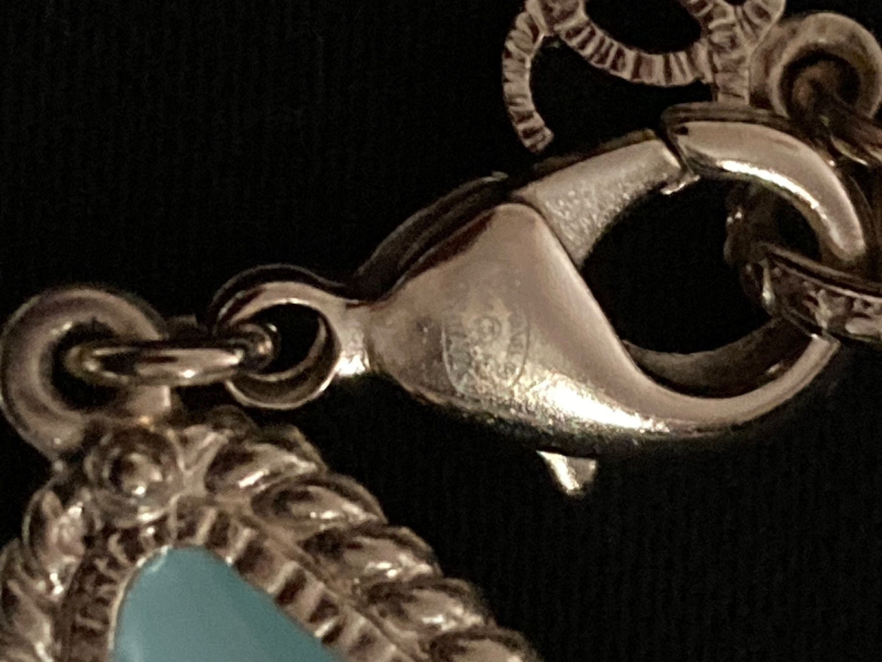Chanel Catenine: Chanel Halskette mit Emaile Neu – Nuovo e nell'imballaggio originale da Zuerich venduto da SaTs-43 4