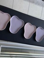 4 Dessert Teller, Keramik, asymmetrisch, ca. 20 cm breit