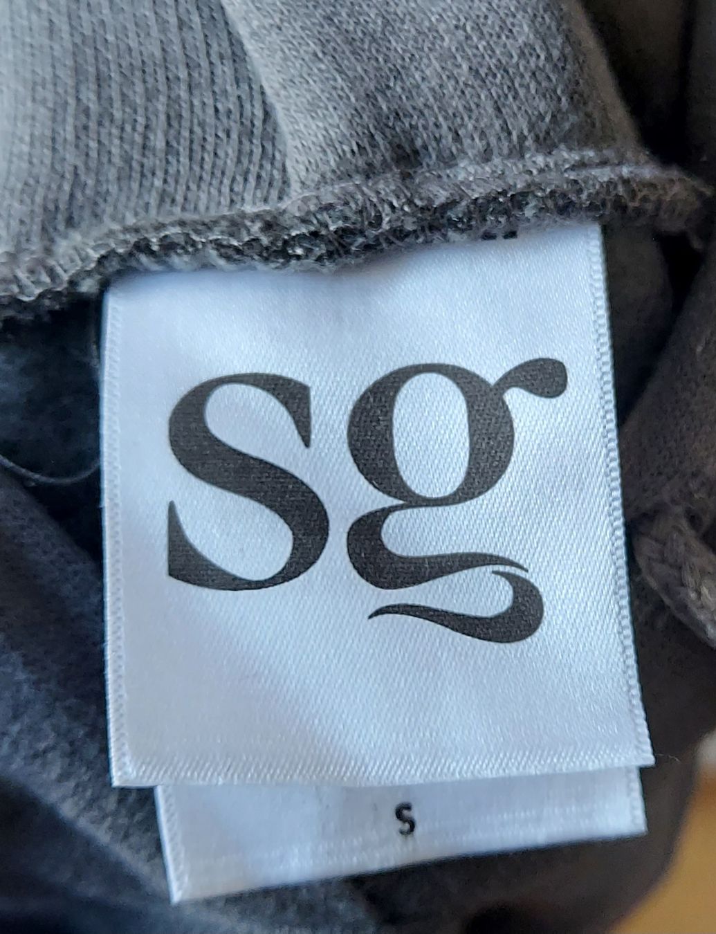 Maglioni & Felpe: Neuer SG Kapuzenpullover / Hoodie, Gr. S – Nuovo e nell'imballaggio originale da Basel venduto da Mazzo84 3