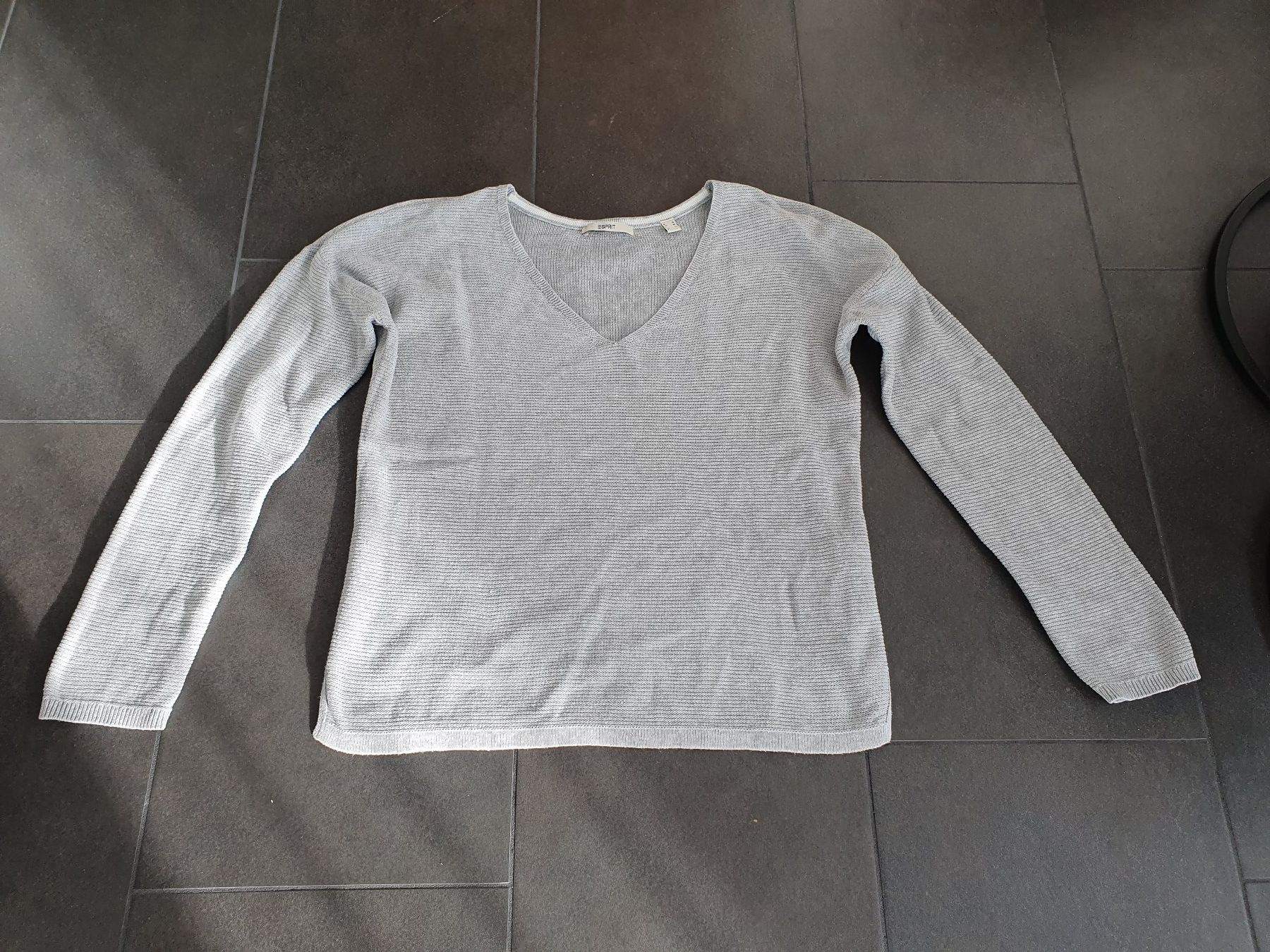Esprit Maglioni & Felpe: ESPRIT Pullover Gr. M grau – Usato da Frick venduto da Baghira84