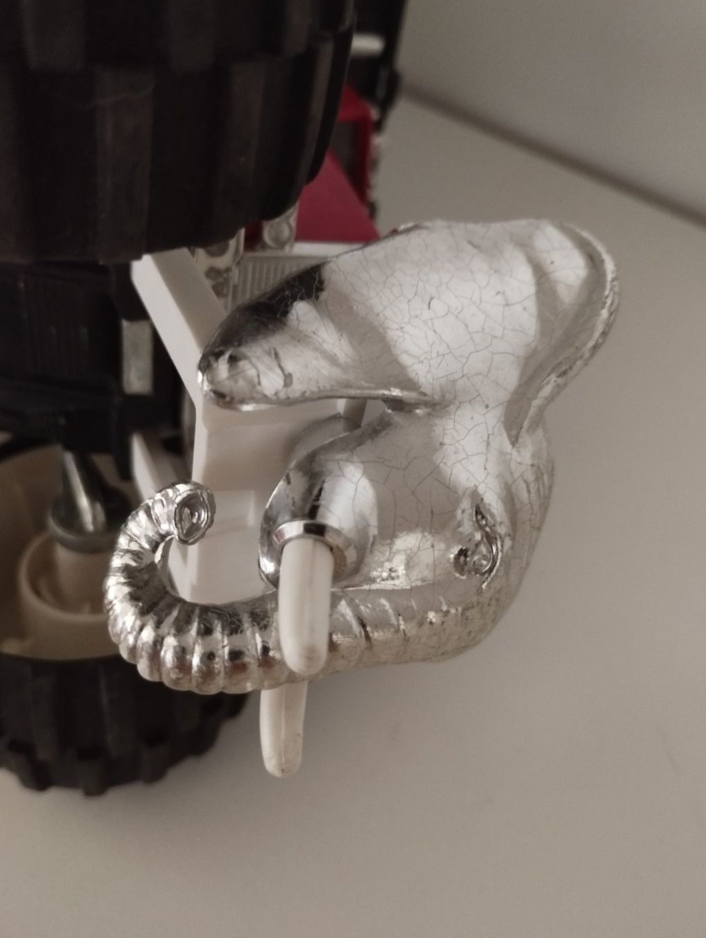 Majorette Spielzeuge: Lot extranimals majorette Elephant et Taurus 1988 – Gebraucht aus Genève von Octo-puces 4