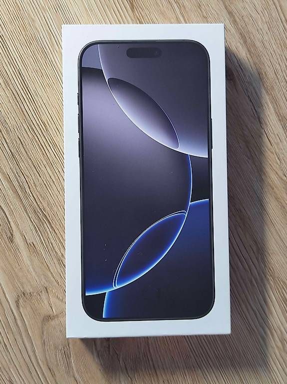 Telefoni cellulari / Smartphones: iPhone 16 Pro Max – Usato da Lugano venduto da 3L1554