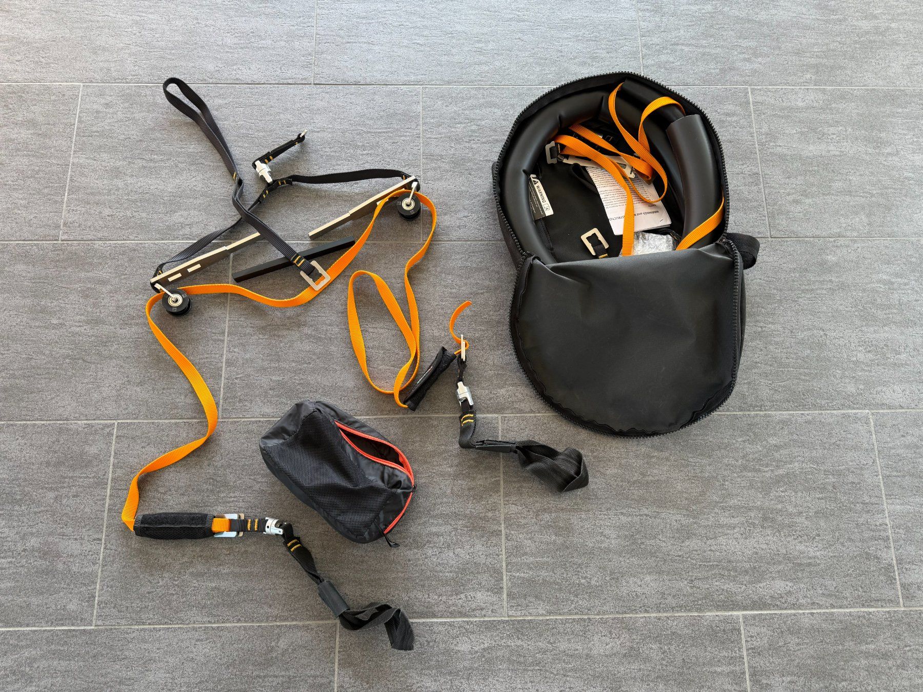 Giochi: Gravity Force Training G-Force Powermoves Breakdance-Kit – Nuovo e nell'imballaggio originale da Zürich venduto da familie-herren