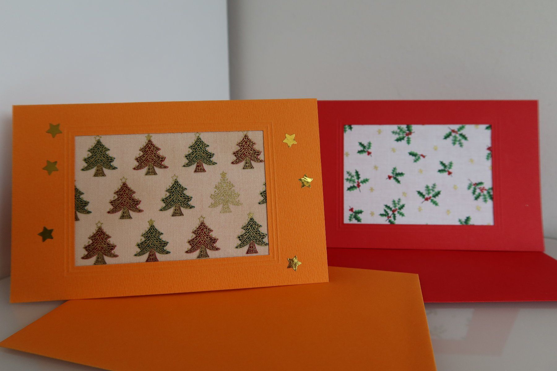 Karten: Set: 3 Weihnachtskarten mit Stoff (Doppelkarten/Kuverts) – Neu und originalverpackt aus Zürich von Piki7 3