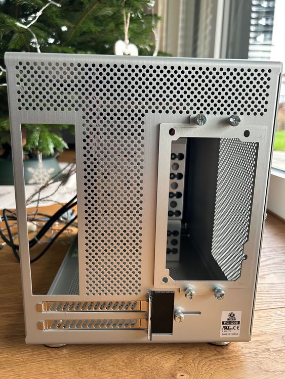 Lian Li PC-Q08A - Mini-ITX Case - Aluminium HTPC Mini Tower (Gebraucht ...
