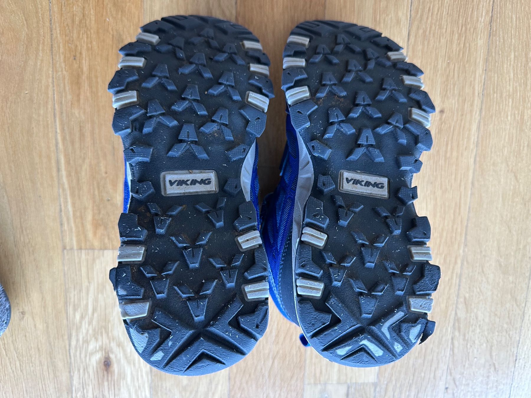 Viking Scarpe per ragazzi: VIKING Sneaker Boot 34 Blue Waterproof – Usato da Montagnola venduto da eva_gm6j 5