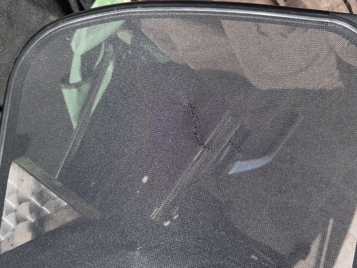 Ford Tutti pezzi di ricambio auto: Windschott für Ford Focus Cabrio – Usato da Sevelen venduto da goe_9mym 1