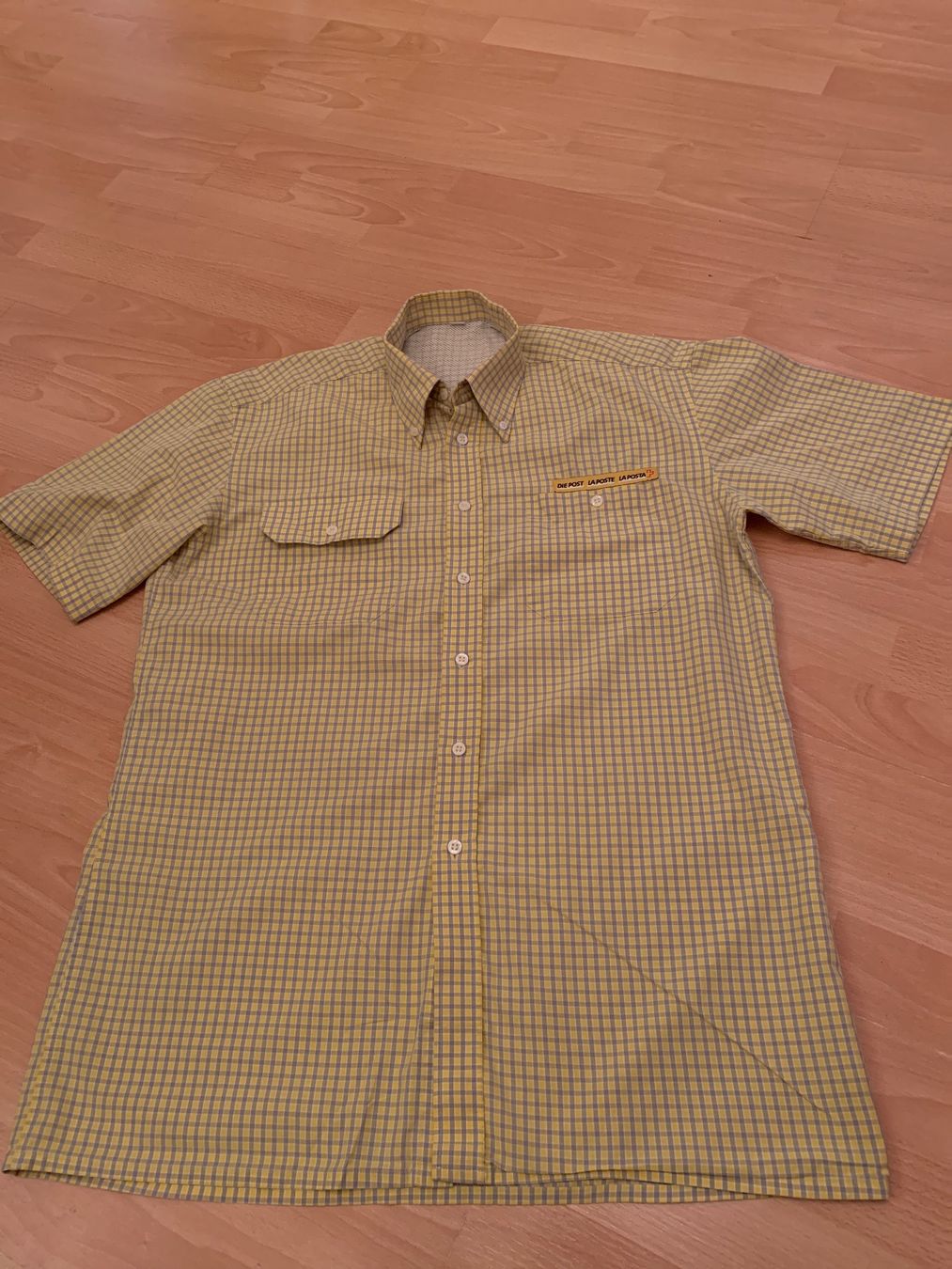 Camicie: Chemise de La Poste taille L – Usato da MEYRIN venduto da Gwendo10