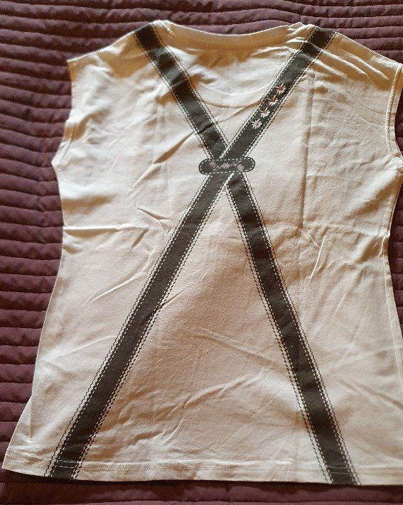 T-Shirts: Dirndl - T-Shirt – Gebraucht aus Rüderswil von Myvolvo 4