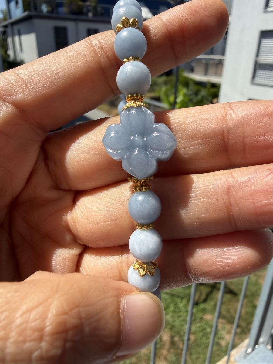 Armbänder & -reifen: Angelit Armband mit Blumen-Anhänger | Elastisches Edelstein – Neu (gemäss Beschreibung) aus Jegenstorf von SteinGlanz 5