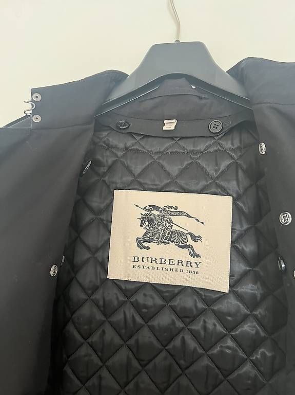 Burberry Vestes: Burberry Trench – D'occasion à Zürich par laLia86