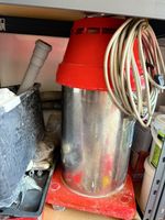 Industriesauger rot/silber gebraucht mit Schlauch