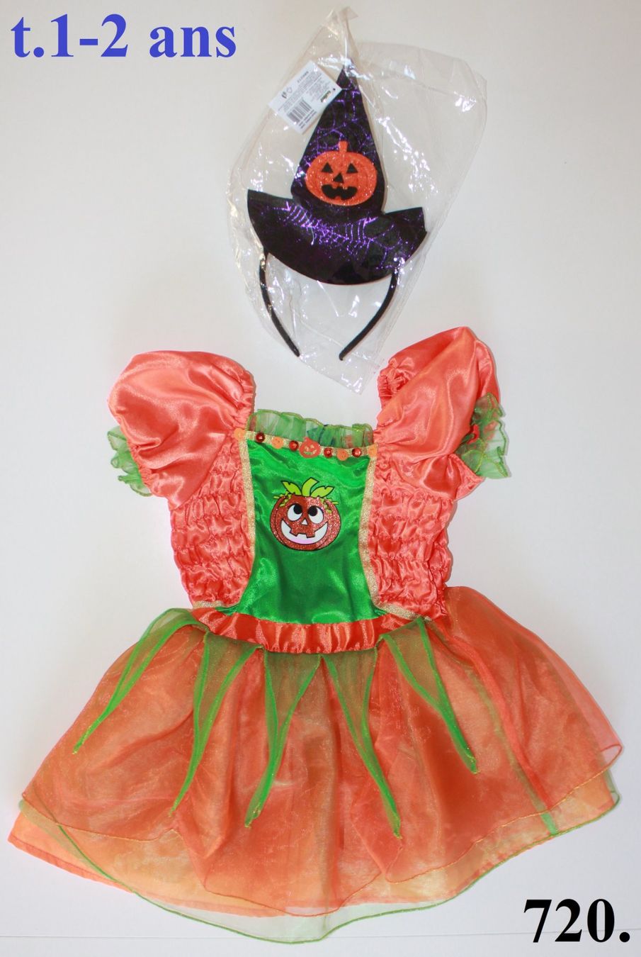 Costumi: Costume sorcière / Hexe t. 1 - 2 ans – Usato da Peseux venduto da CoolShoping