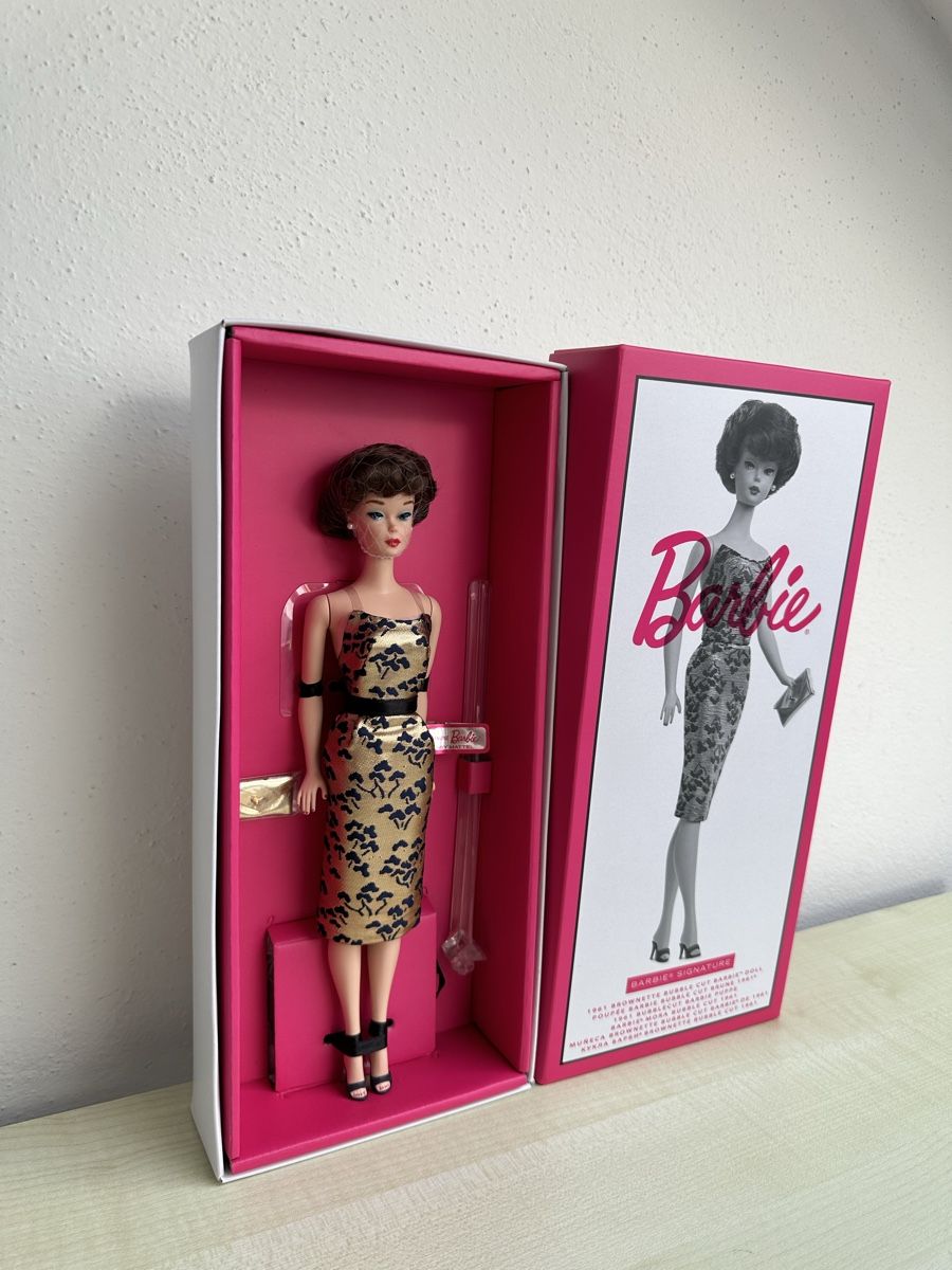 Bambole: Silkstone Bubblecut Barbie Puppe – Nuovo e nell'imballaggio originale da Zürich venduto da Kat_5557 3