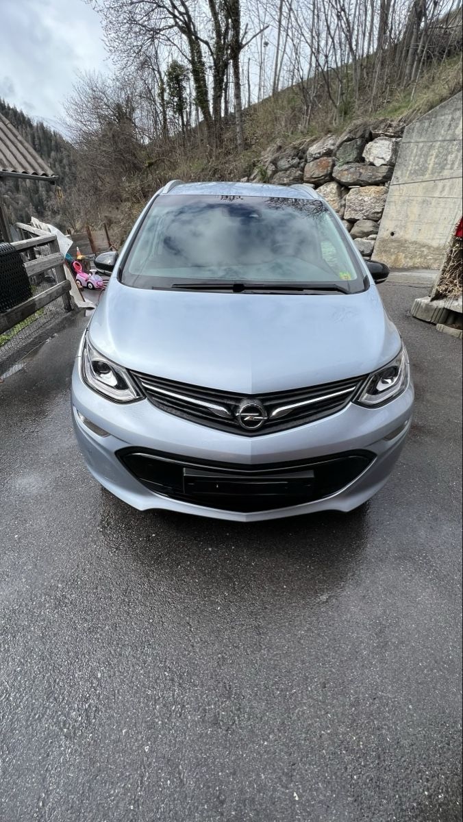 Automobili: Opel Ampera-e garantie batterie – Usato da Isérables venduto da funess01