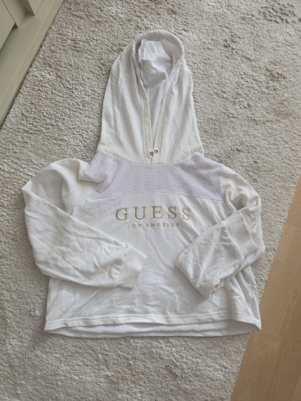 Guess Maglioni & Felpe: Guess Kapuzenpullover, weiss, Grösse XL – Usato da Ilanz venduto da Sameya