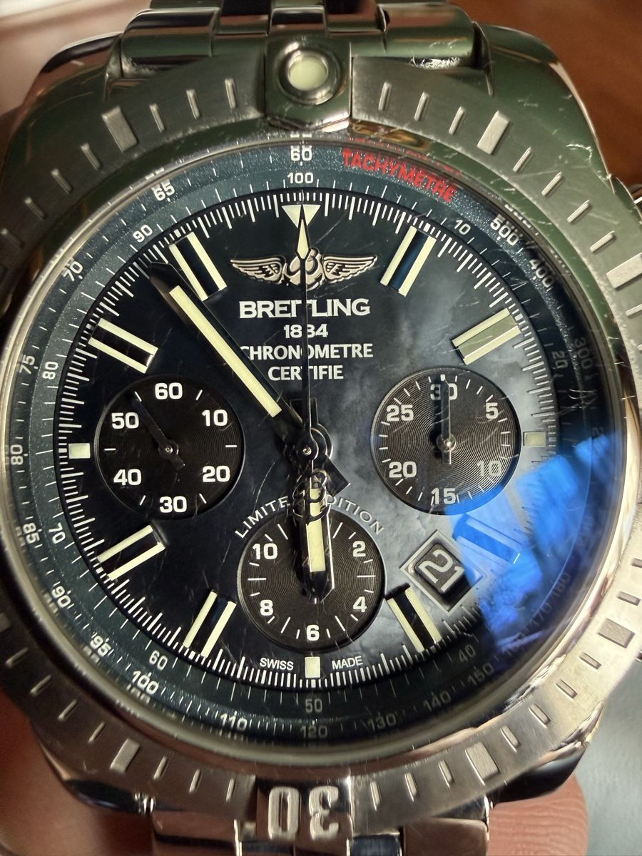 Breitling Montres: Breitling Chronomat 44 Spezial Full Set – D'occasion à Ueken par ming-wing