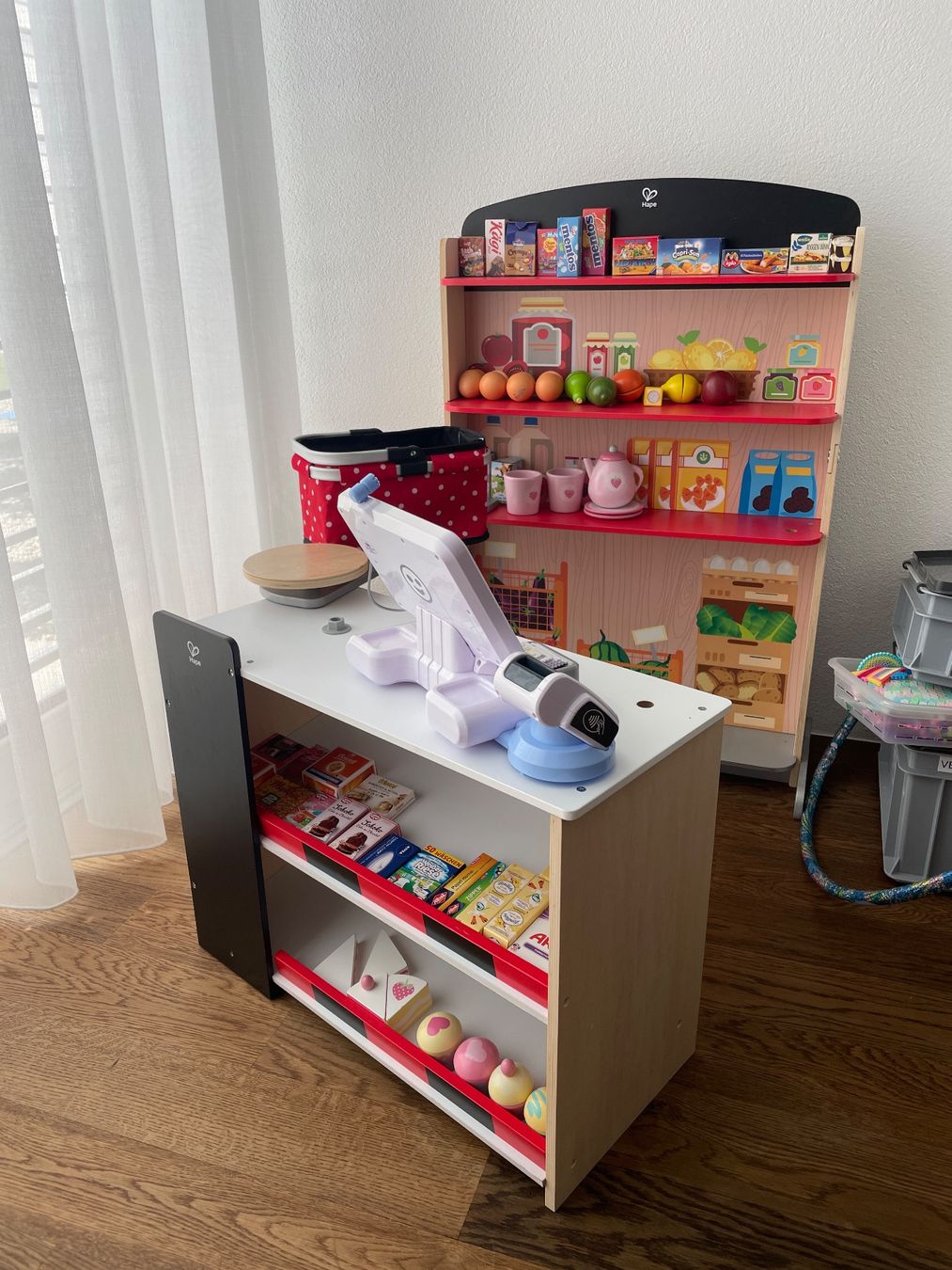Hape Giocattoli: Hape Kaufladen – Usato da Züberwangen venduto da ivo.wolgensinger 1