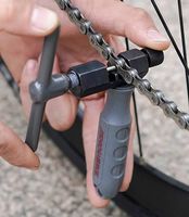 Bike Chain Service/Entretien de chaîne vélo