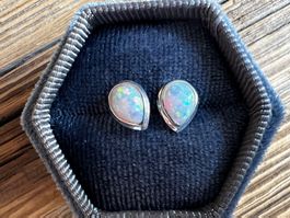 Opal Ohrstecker in Silber - Milchopal  Tränen Tropfen Form