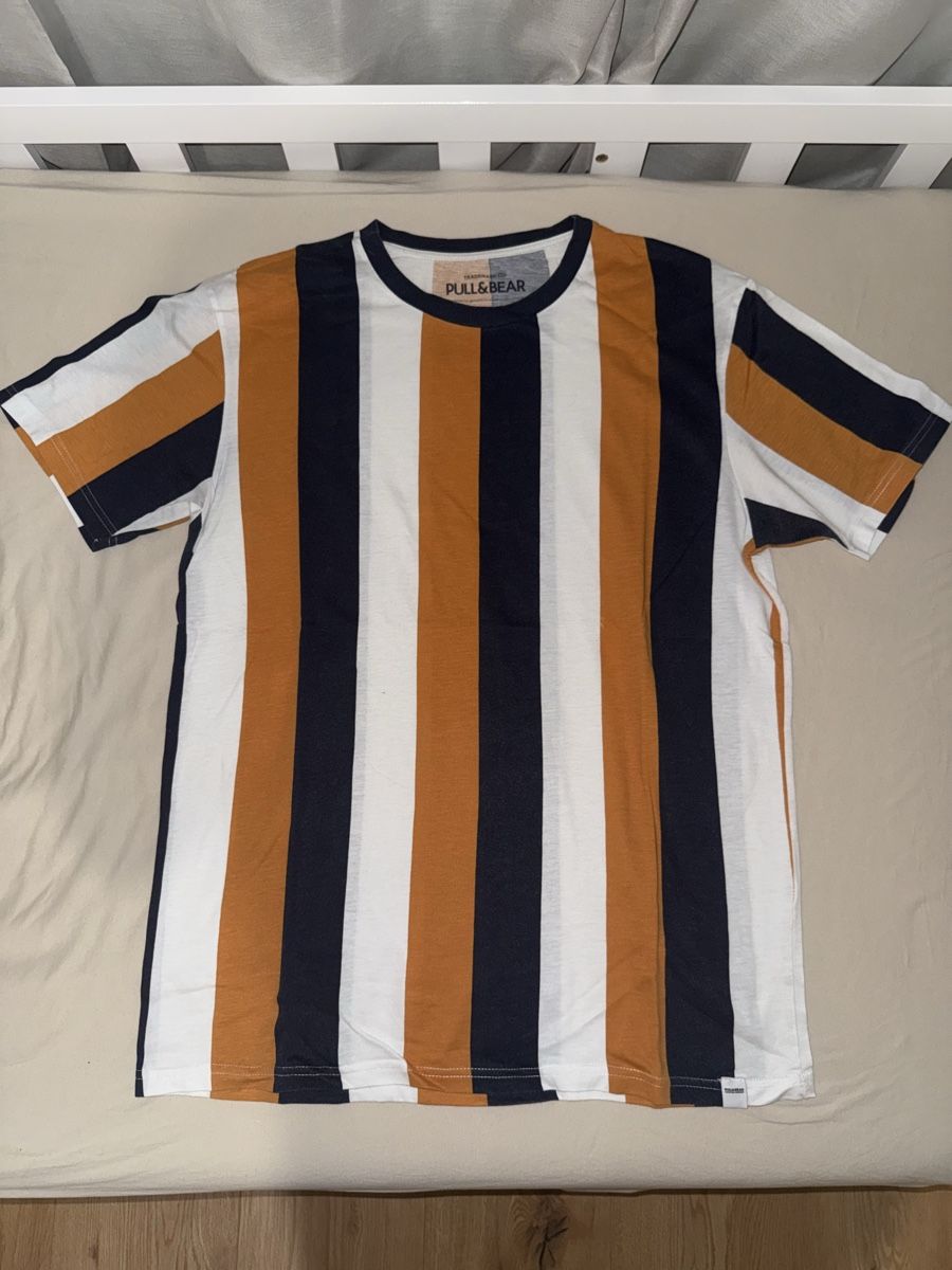 Pull&Bear T-shirts: T-shirt Pull&Bear taille L – Neuf (Voir description) à Villaz-St-Pierre par dav_w66n