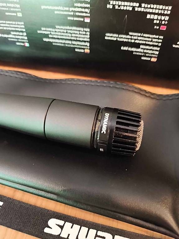 Shure Microfoni: Shure SM57 originale con scatola e accessori – Usato da Vernate venduto da Patrick47 1